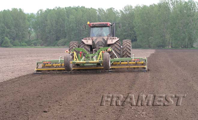 FRAKOMB for seedbed preparation