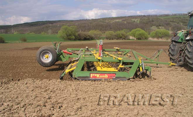 FRAKOMB for seedbed preparation