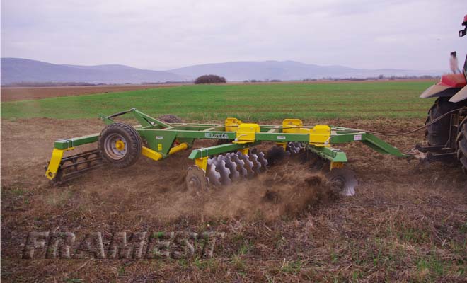 M3000 disc harrow